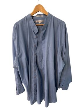Men's Light Blue Band-Collar Dress Shirt